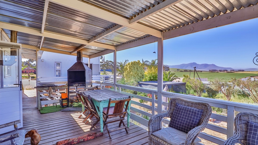 3 Bedroom Property for Sale in Koringberg Western Cape